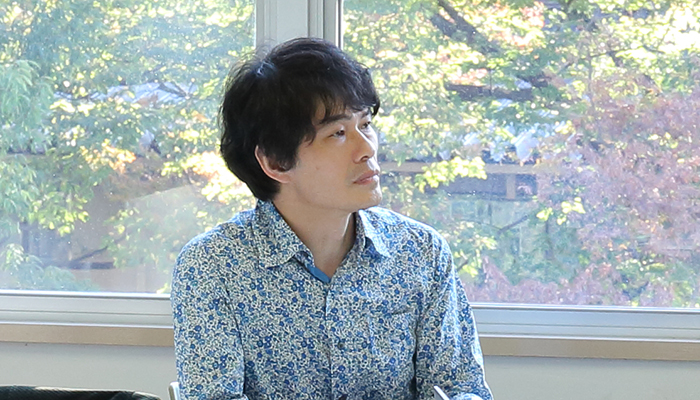 谷憲治