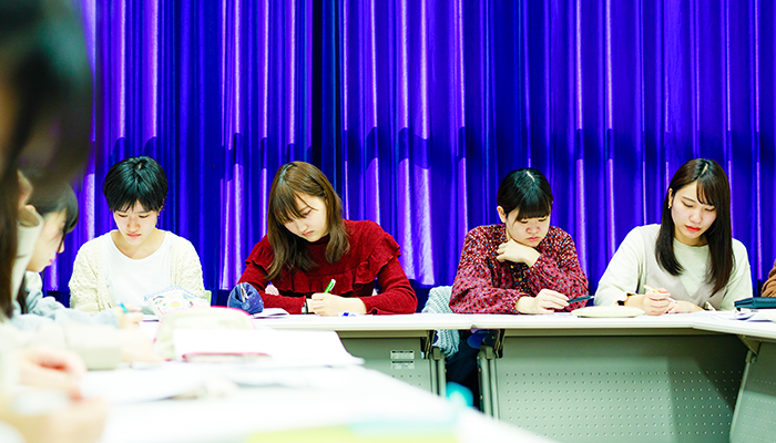 日本・東アジア文化学科